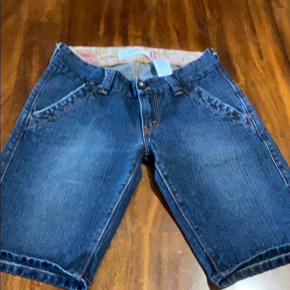 Levi’s 504 Slouch Bermuda Shorts